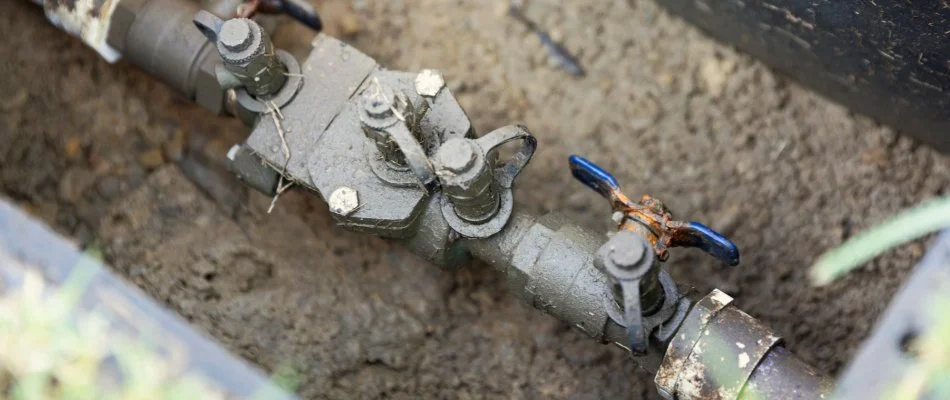 Backflow regulator of an irrigation system in Memphis, TN.